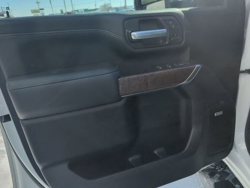 Used 2021 GMC Sierra 2500 Denali w/ Denali Ultimate Package image 19