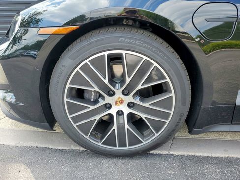 Certified 2025 Porsche Taycan image 24