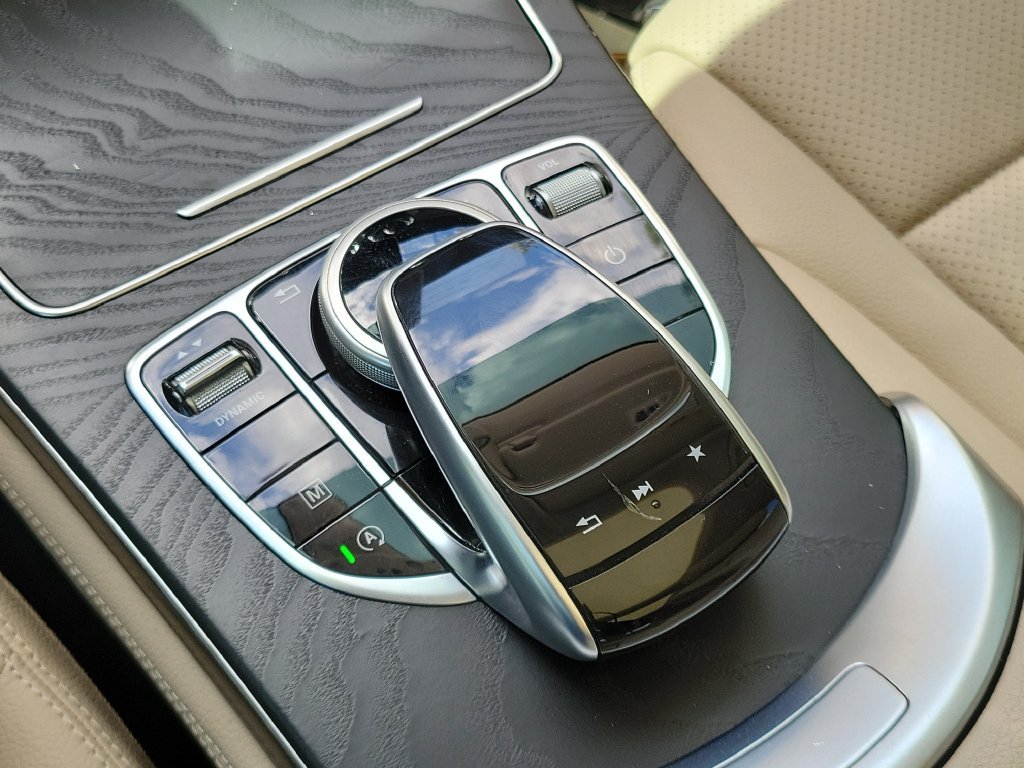 Used 2019 Mercedes-Benz GLC 300 image 26