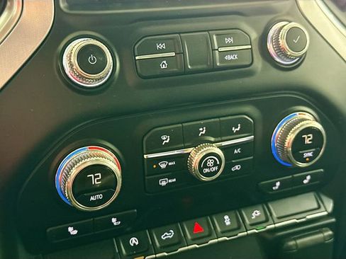 Used 2019 GMC Sierra 1500 SLE w/ SLE Value Package image 16