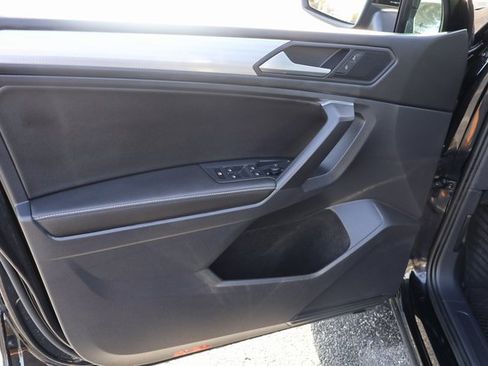 Certified 2023 Volkswagen Tiguan S image 10