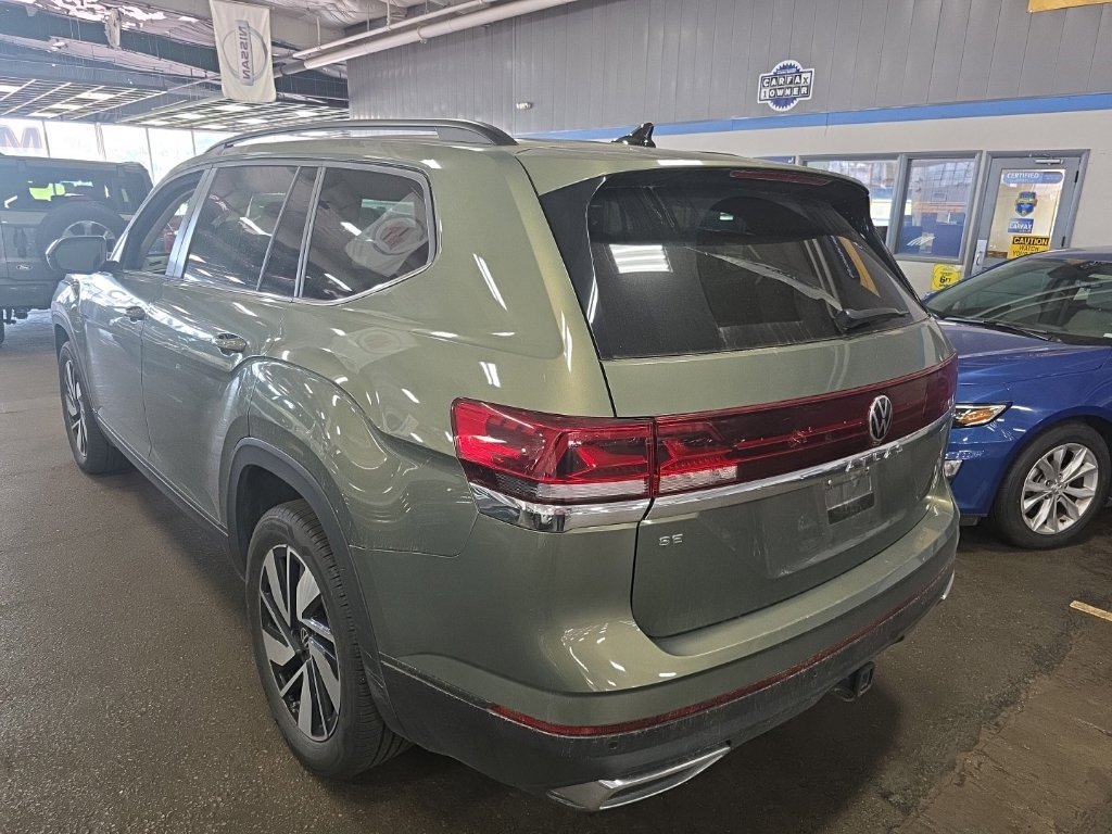 Used 2026 Volkswagen Atlas SE FWD image 4