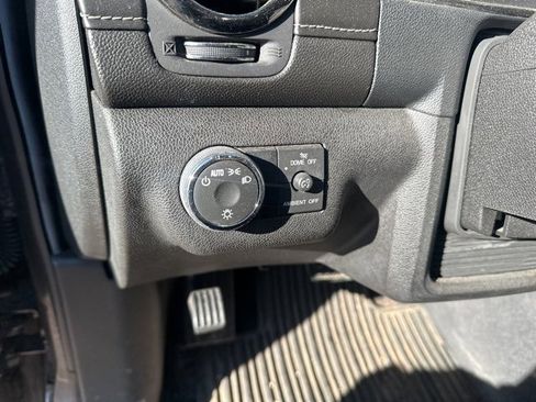 Used 2015 Buick Enclave Leather image 15