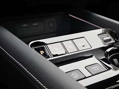 New 2026 Nissan Murano SL image 13