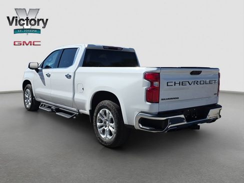 Used 2023 Chevrolet Silverado 1500 LTZ image 14