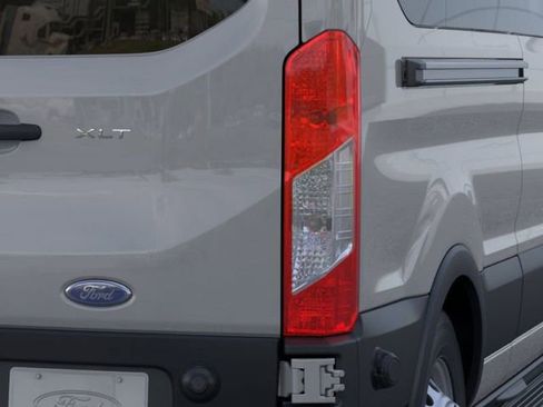 New 2025 Ford Transit 350 XLT image 21