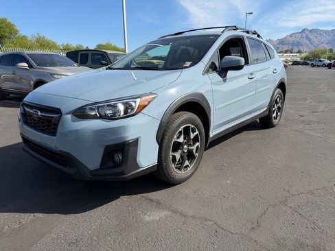 Used 2018 Subaru Crosstrek 2.0i Premium image 3