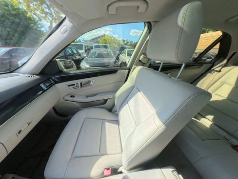 Used 2016 Mercedes-Benz E 250 Sedan image 27