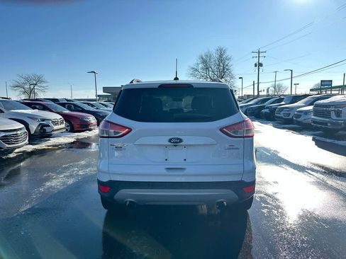 Used 2015 Ford Escape SE w/ Equipment Group 201A image 12