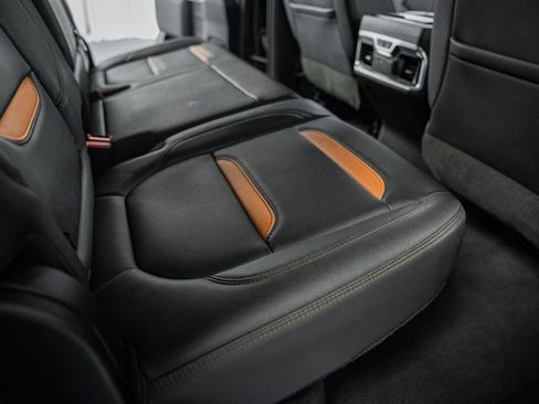 Used 2022 GMC Sierra 3500 AT4 w/ AT4 Preferred Package image 42