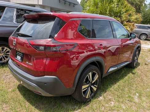 Used 2023 Nissan Rogue SL w/ SL Premium Package AWD/4WD image 2