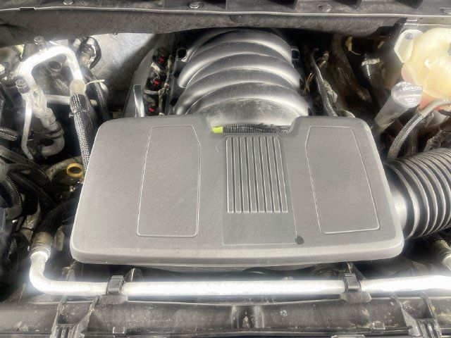 Used 2020 Chevrolet Silverado 1500 LT w/ All-Star Edition AWD/4WD image 31