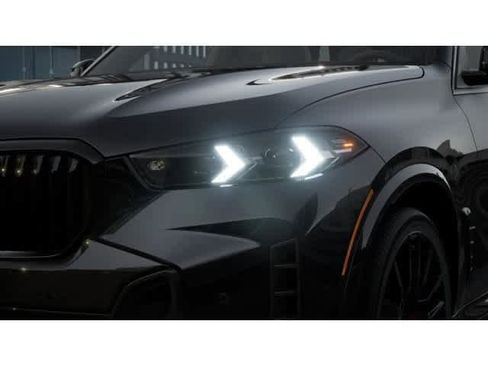 New 2026 BMW X5 xDrive40i w/ M Sport Package AWD/4WD image 6