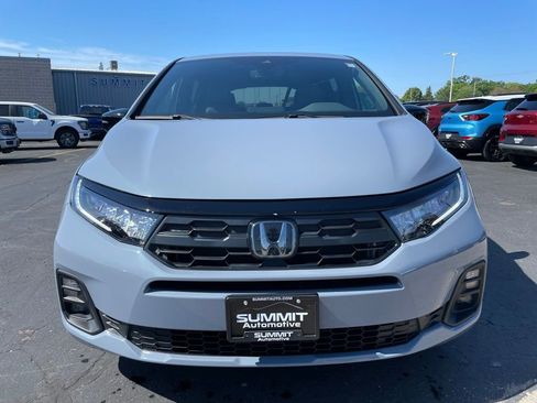 Used 2025 Honda Odyssey Sport-L image 26