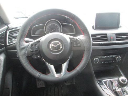 Used 2014 MAZDA MAZDA3 i Touring w/ Technology Package FWD image 15