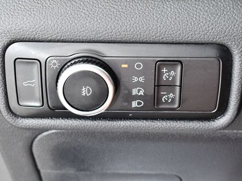 Used 2024 Ford Explorer ST AWD/4WD image 30