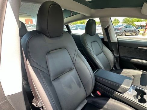 Used 2023 Tesla Model 3 Long Range AWD/4WD image 27