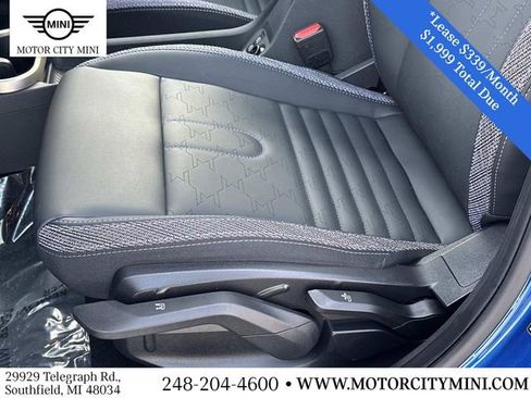 Certified 2025 MINI Cooper 4-Door Hardtop image 21