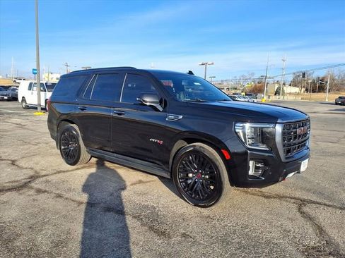 Used 2021 GMC Yukon AT4 w/ AT4 Premium Plus Package image 6