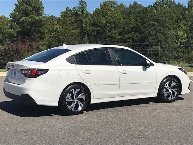 Certified 2024 Subaru Legacy Premium AWD/4WD image 3