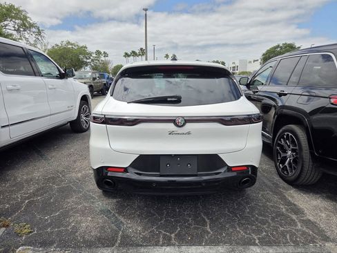 Used 2025 Alfa Romeo Tonale Veloce w/ Premium Package image 4