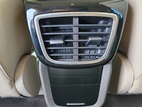 Used 2023 Lincoln Nautilus AWD w/ Premium Package image 25