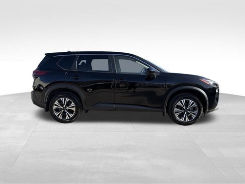 Certified 2023 Nissan Rogue SV FWD image 36