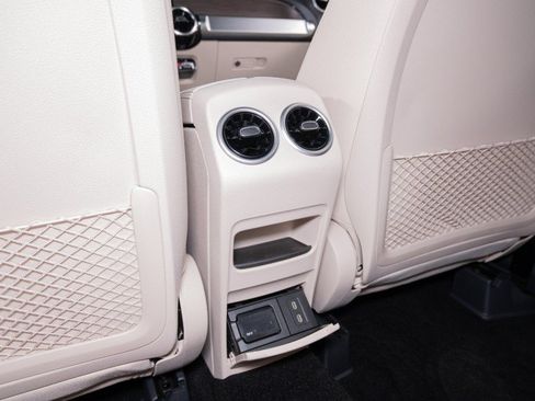 New 2026 Mercedes-Benz GLB 250 4MATIC image 21