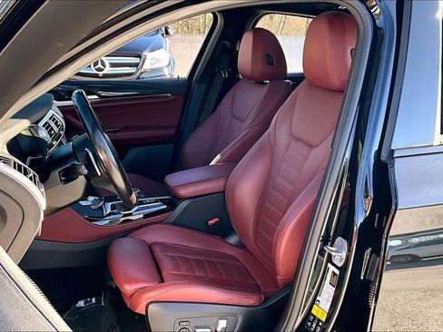Used 2021 BMW X4 M40i w/ Executive Package image 8
