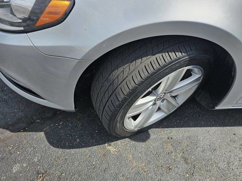 Used 2016 Volkswagen CC Sport image 17