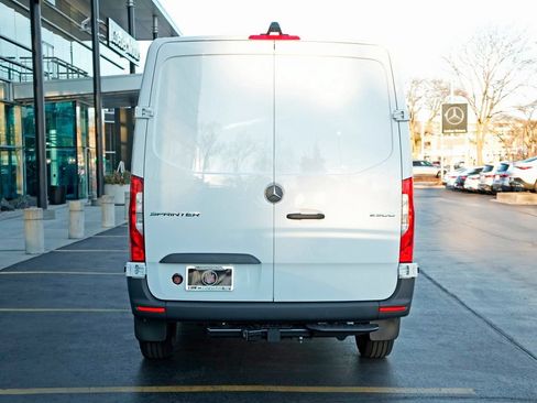 Used 2026 Mercedes-Benz Sprinter 2500 image 4