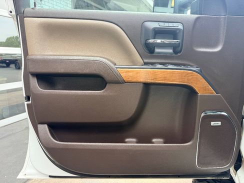 Used 2016 Chevrolet Silverado 2500 LTZ w/ Duramax Plus Package AWD/4WD image 17
