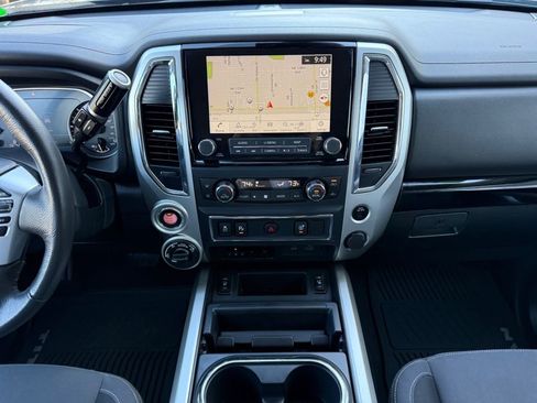 Certified 2021 Nissan Titan SV w/ SV Convenience Package image 20