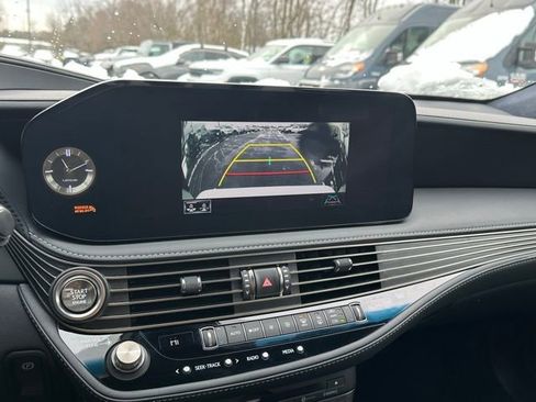 Used 2021 Lexus LS 500 AWD w/ Interior Upgrade Package image 30