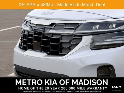 New 2026 Kia Seltos SX w/ SX Sunroof Package image 12