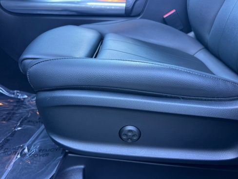 Used 2023 Mercedes-Benz GLA 250 4MATIC image 14