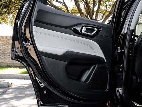 Used 2022 Jeep Compass Limited w/ Elite Group image 59