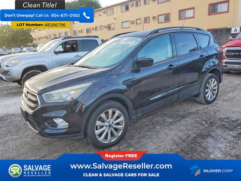 Used 2019 Ford Escape SE FWD image 1