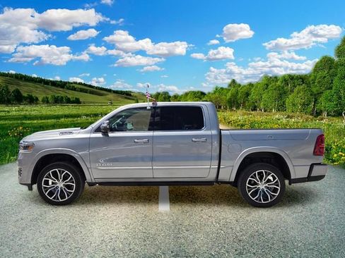 Used 2025 RAM 1500 Tungsten AWD/4WD image 3