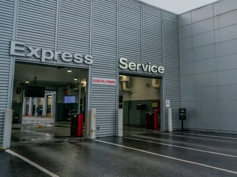 Used 2024 Kia Seltos EX image 3