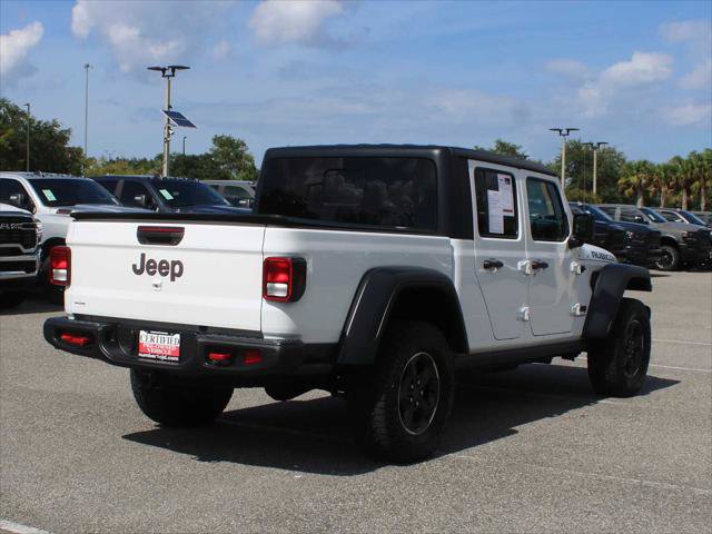 Certified 2022 Jeep Gladiator Rubicon w/ Cold Weather Group AWD/4WD image 3
