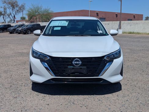 Certified 2025 Nissan Sentra SV w/ All-Weather Package FWD image 8