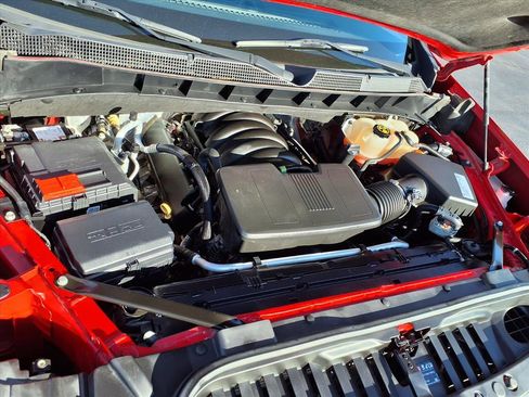 Used 2019 Chevrolet Silverado 1500 LT w/ All-Star Edition image 30