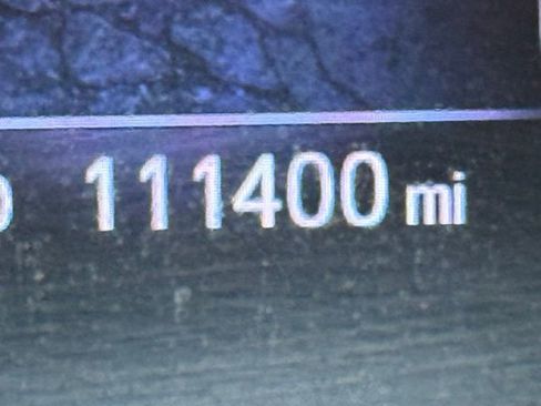 Used 2017 Toyota Tacoma TRD Off-Road image 18