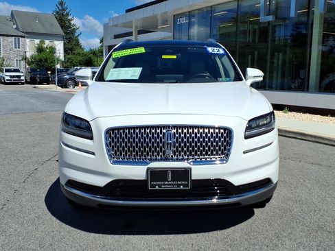 Certified 2022 Lincoln Nautilus Reserve AWD/4WD image 9