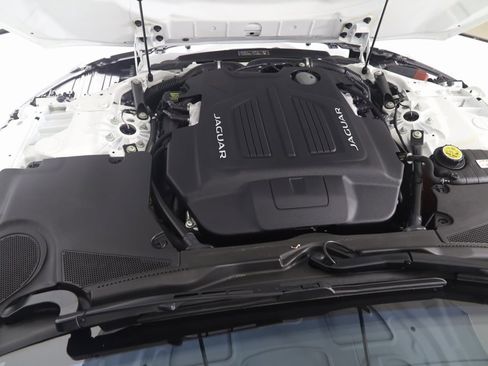 Used 2021 Jaguar F-TYPE R image 66