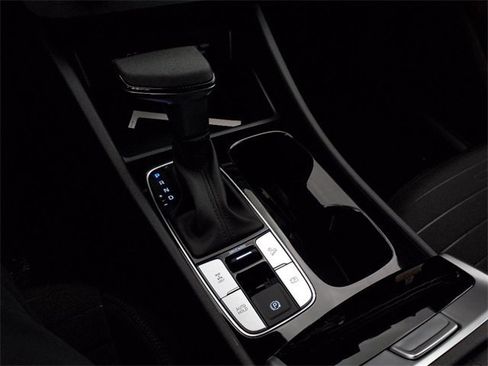 New 2025 Hyundai Santa Cruz SE image 11