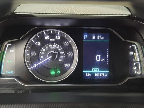 Used 2020 Hyundai Ioniq Blue image 10