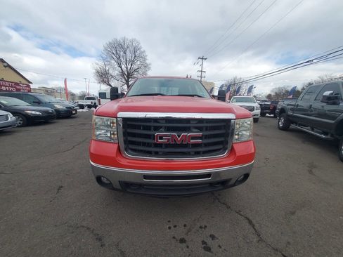 Used 2009 GMC Sierra 3500 SLE w/ Convenience Package image 8