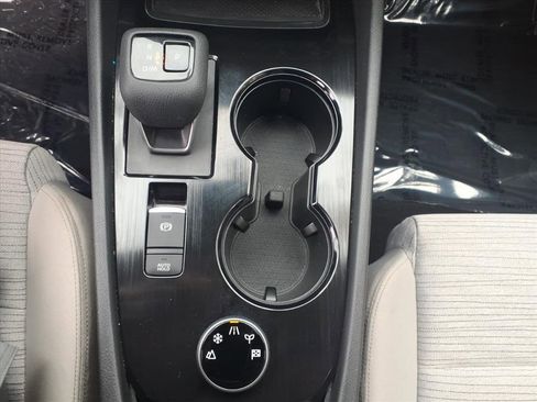 Used 2023 Nissan Rogue SV image 31